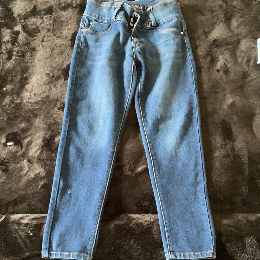 Denim jeans size 9 dark blue